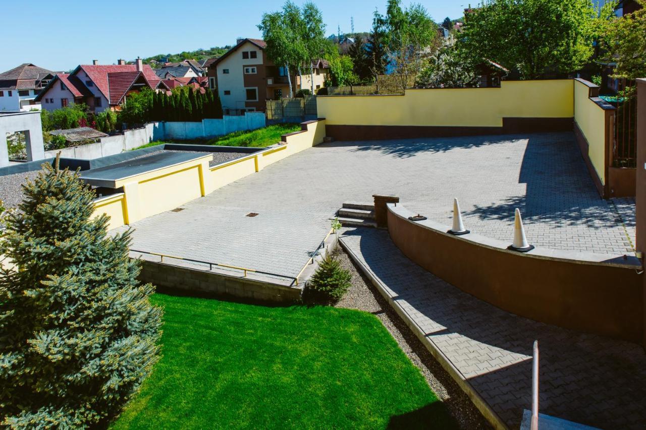 Pensiunea Imperial Targu Mures Exterior photo