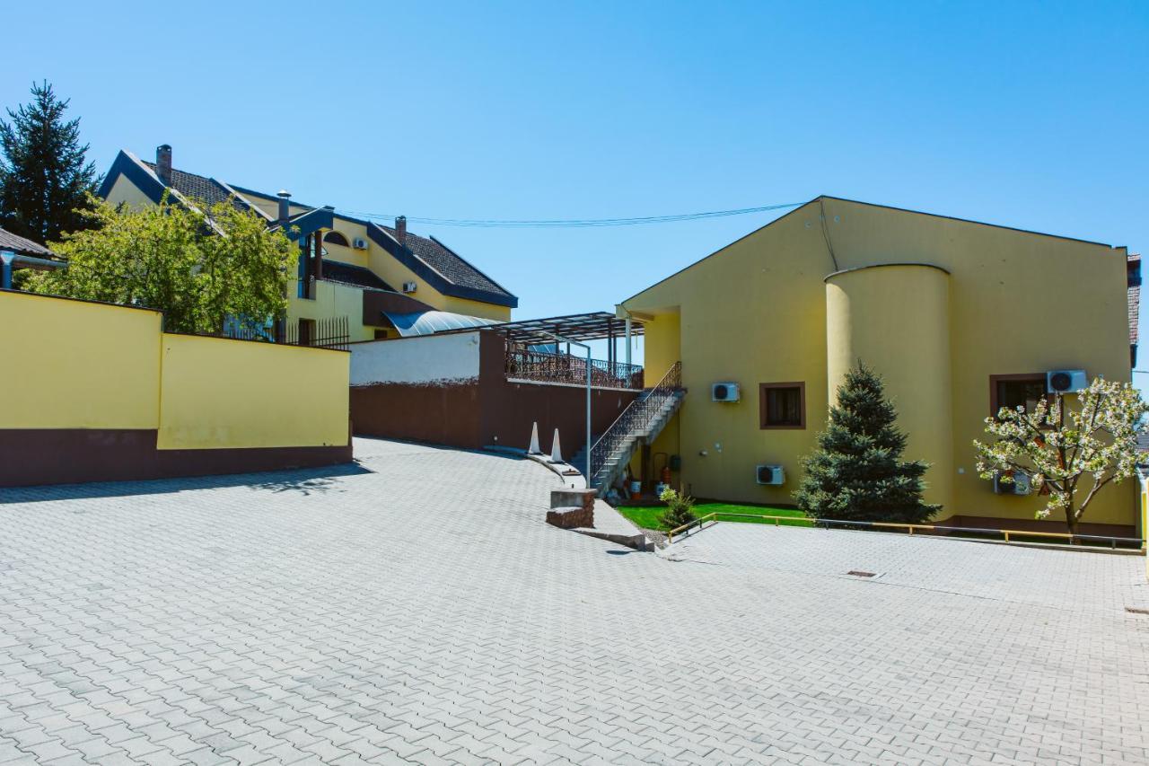 Pensiunea Imperial Targu Mures Exterior photo
