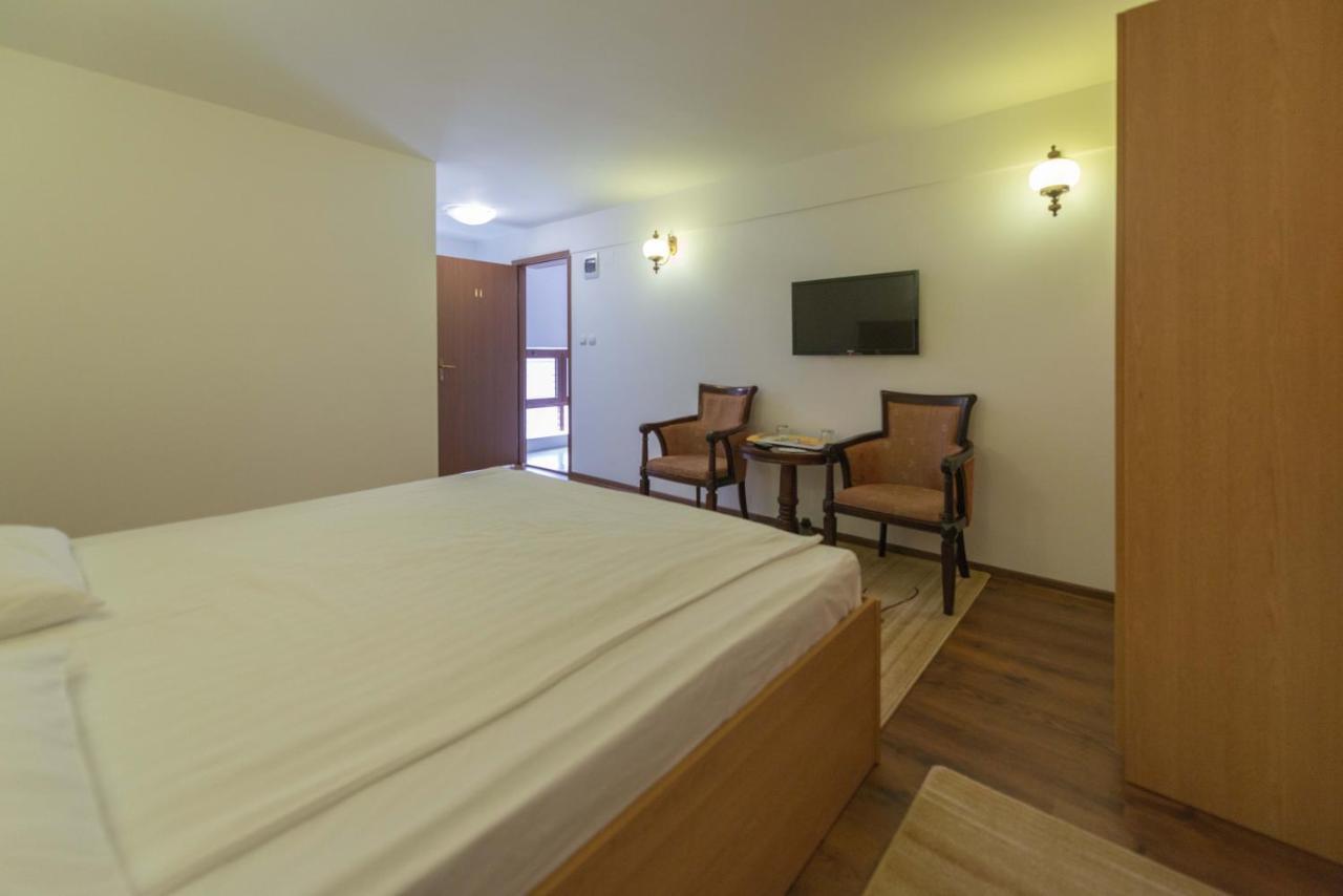 Pensiunea Imperial Targu Mures Room photo